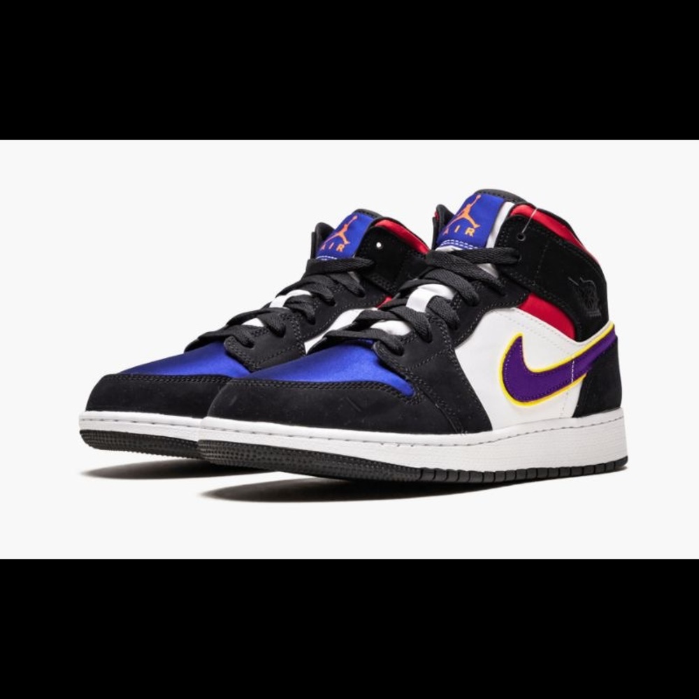 Nike Air Jordan 1 Mid Lakers RIVALS Satin Purple